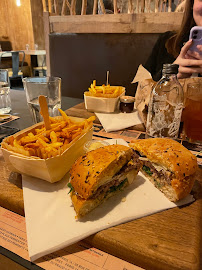 Frite du Restaurant de hamburgers L'Artisan du Burger - Gaite à Paris - n°5