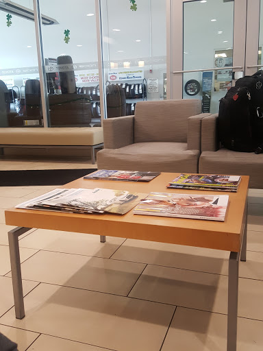 Toyota Dealer «Kenny Ross Toyota», reviews and photos, 8900 University Blvd, Moon, PA 15108, USA