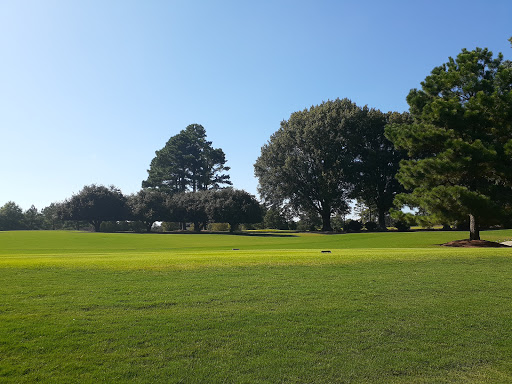 Country Club «Greensboro Country Club», reviews and photos, 410 Sunset Dr, Greensboro, NC 27408, USA