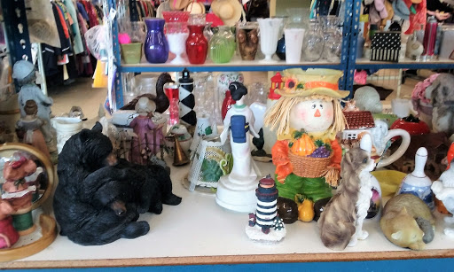 Thrift Store «Family Thrift Store», reviews and photos, 2012 W Newport Pike, Wilmington, DE 19804, USA