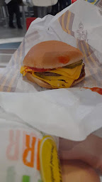 Photo n°31 de McDonald's à Le Pian-Médoc ()