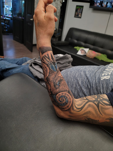 Find rib tattoo ideas for females for your next unique tattoo in Keansburg at Attractive Tattoo New Jersey Body Jewelry Outlet