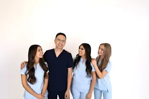 Su Smiles Orthodontics, Leon Su, DDS, MDS image