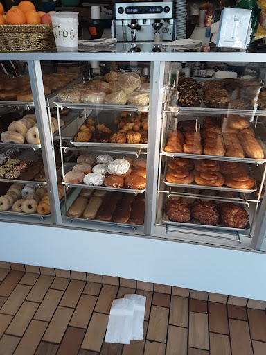 Donut Shop «Happy Donuts», reviews and photos, 1041 Gilman St, Berkeley, CA 94710, USA