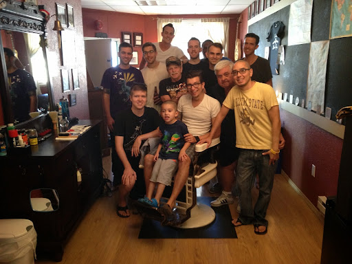 Barber Shop «DeRosso Brothers Tattoo and Barber», reviews and photos, 7907 SW 37th Ave, Portland, OR 97219, USA