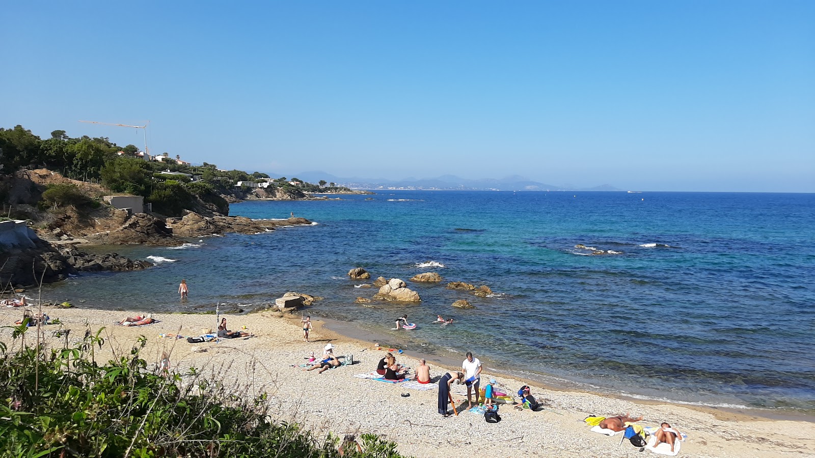 Foto de Corniche D'azur con guijarro ligero superficie