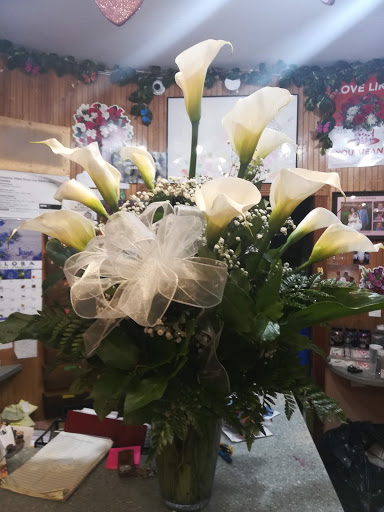 Florist «Dennis Rigas Floral Creations», reviews and photos, 115-16 Liberty Ave, South Richmond Hill, NY 11419, USA
