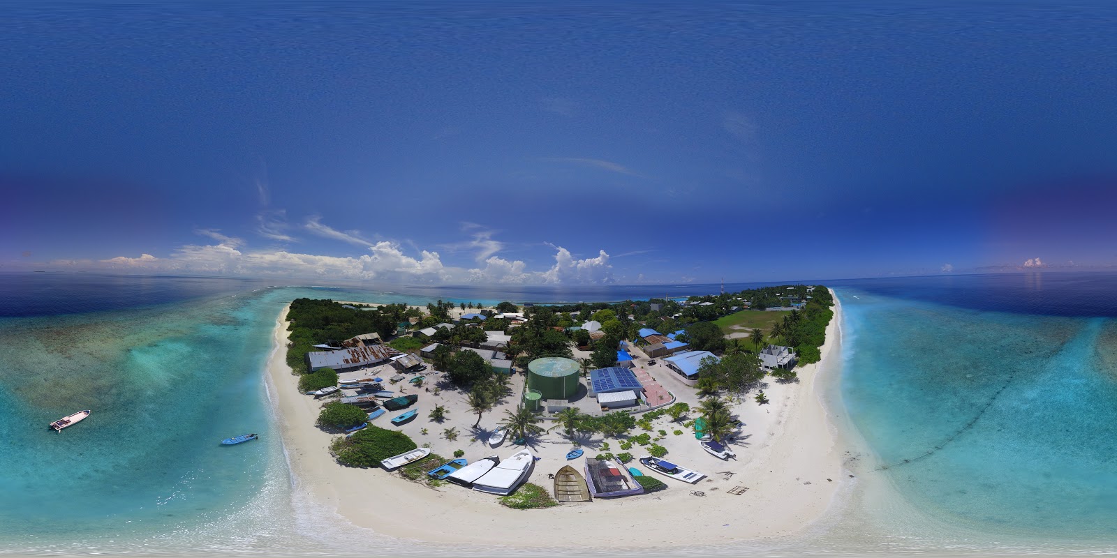 Gunbaru Beach photo #8