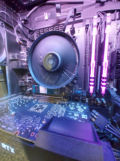 Electronics Store «Best Buy», reviews and photos, 115 N 76th St, Omaha, NE 68114, USA