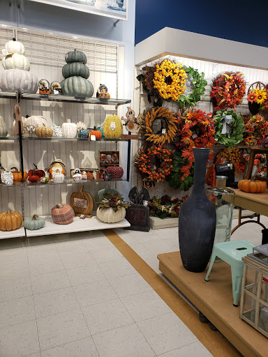 Department Store «Marshalls», reviews and photos, 253 Commons Dr, Chicago Ridge, IL 60415, USA