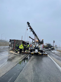 L.I.J.B.S. Towing - Photo 6 - Car repair in Detroit, MI, Detroit