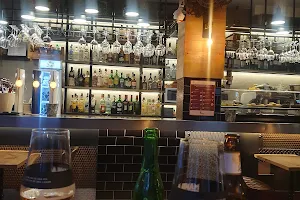 Café Bar Cardo image