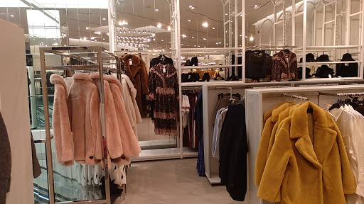 Stores to buy amazona women's clothing Tel Aviv