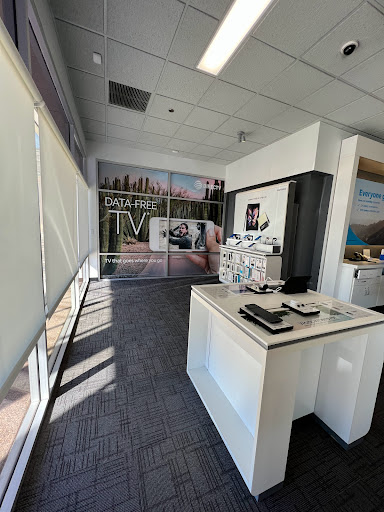 Cell Phone Store «AT&T», reviews and photos, 17025 N Scottsdale Rd Suite 180, Scottsdale, AZ 85255, USA