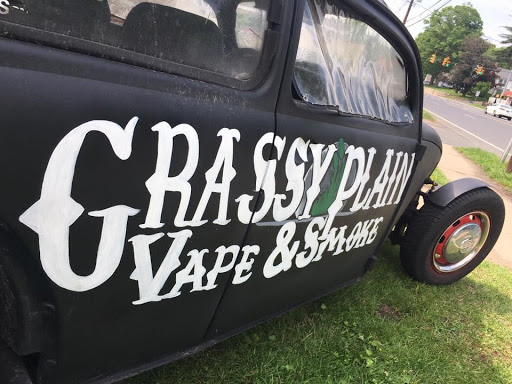 Vaporizer Store «Grassy Plain Vape & Smoke», reviews and photos, 39 Grassy Plain St, Bethel, CT 06801, USA