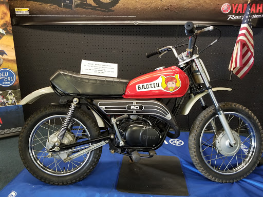 Midway Yamaha Inc, 3254 Manchester Rd, Akron, OH 44319, USA, 