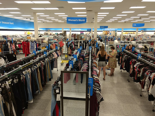 Clothing Store «Ross Dress for Less», reviews and photos, 1001 Pontiac Rd, Drexel Hill, PA 19026, USA