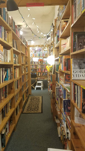 Used Book Store «Fenwick Street Used Books & Music», reviews and photos, 41655 Fenwick St, Leonardtown, MD 20650, USA