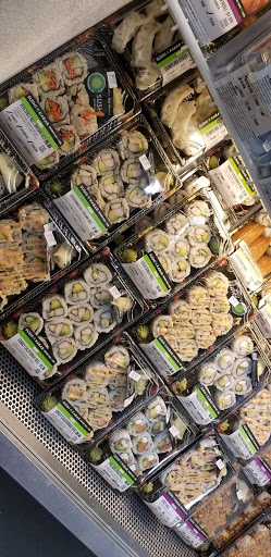 Grocery Store «D & W Fresh Market», reviews and photos, 50 Douglas Ave, Holland, MI 49424, USA