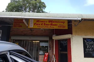 Remo's Waterside Chinese Takeaway image