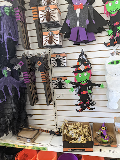 Dollar Store «Dollar Tree», reviews and photos, 120 McGraw St, Ripley, WV 25271, USA