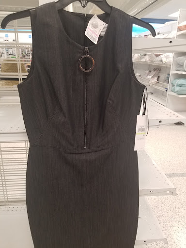 Clothing Store «Ross Dress for Less», reviews and photos, 550 John Ross Pkwy, Rock Hill, SC 29730, USA