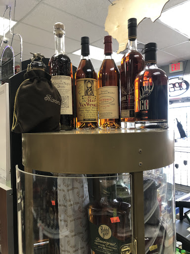 Liquor Store «Canyon Lakes Liquor», reviews and photos, 9740 Barker Cypress Rd #104, Cypress, TX 77433, USA