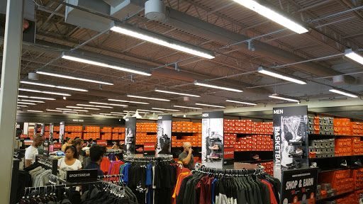 Sporting Goods Store «Nike Factory Store», reviews and photos, 6800 N 95th Ave #590, Glendale, AZ 85301, USA