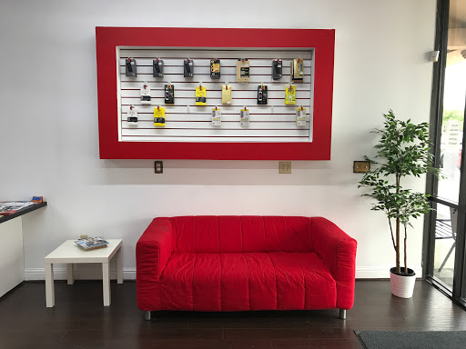 Phone Repair Service «Gadget MD- Cell Phone Repair», reviews and photos, 11660 Westheimer Rd #111, Houston, TX 77077, USA