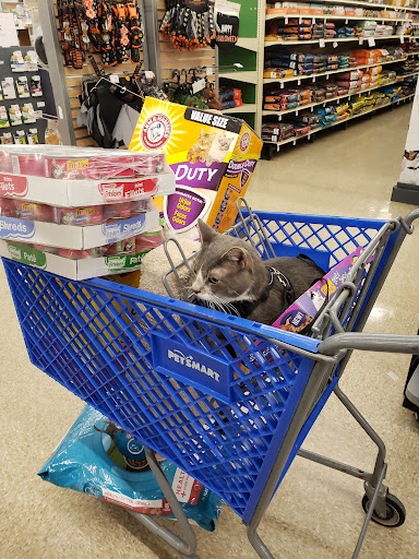 Pet Supply Store «PetSmart», reviews and photos, 620 N West End Blvd, Quakertown, PA 18951, USA