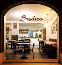 Atmosphère du Pizzeria Basilico à Perros-Guirec - n°1