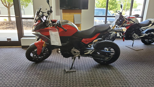Motorcycle Dealer «BMW Motorcycles of Omaha», reviews and photos, 6775 S 118th St #107, Omaha, NE 68137, USA