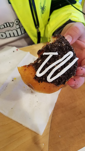 Donut Shop «Krispy Kreme», reviews and photos, 35 Burgess Rd, Harrisonburg, VA 22801, USA