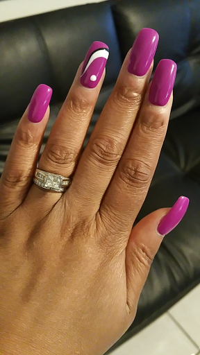 Nail Salon «Bella Nails & Spa», reviews and photos, 904 N Scottsdale Rd # 105, Tempe, AZ 85281, USA