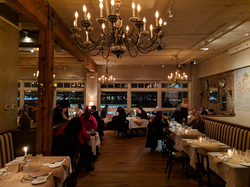 Restaurantes grandes en Seattle