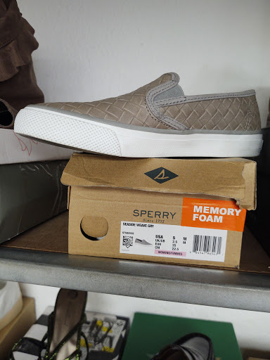 Clothing Store «75% Discount», reviews and photos, 915 Gemini Ave, Duncanville, TX 75116, USA