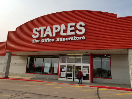 Office Supply Store «Staples», reviews and photos, 1333 Buckeye Ave, Ames, IA 50010, USA