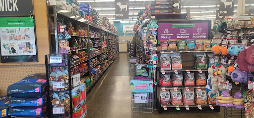 Pet Supply Store «Pet Supplies Plus», reviews and photos, 720 Hoosick Rd, Troy, NY 12180, USA