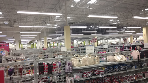 Clothing Store «Burlington Coat Factory», reviews and photos, 3333 N State Rd 7, Lauderdale Lakes, FL 33319, USA