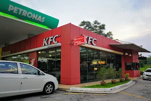 KFC Petronas Skudai Drive Thru image