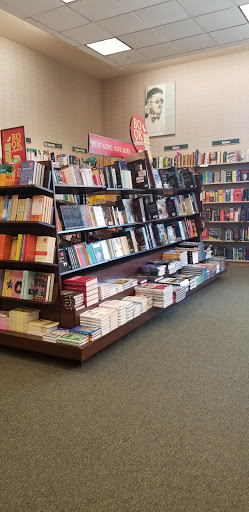 Book Store «Barnes & Noble», reviews and photos, 1076 Post Rd E, Westport, CT 06880, USA