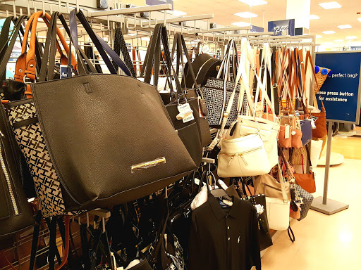 Department Store «Marshalls», reviews and photos, 211 Gloucester Crossing Rd, Gloucester, MA 01930, USA