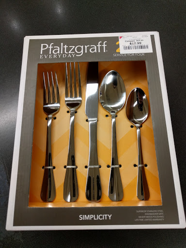 Clothing Store «Burlington Coat Factory», reviews and photos, 99 Southgate Ave, Daly City, CA 94015, USA