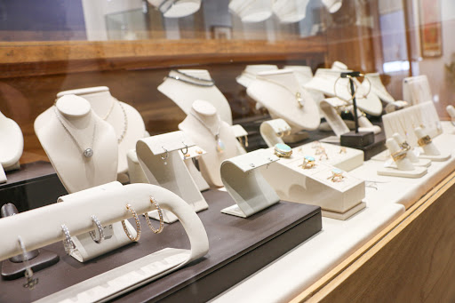 Jewelry Store «J Rankin Jewellers», reviews and photos, 505 5th Ave S a103, Edmonds, WA 98020, USA