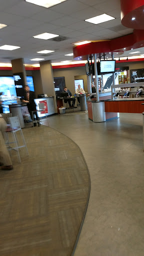 Cell Phone Store «Verizon Authorized Retailer – Cellular Sales», reviews and photos, 3 Somerset St, Portland, ME 04101, USA