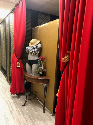 Lingerie Store «The Full Cup», reviews and photos, 1860 Laskin Rd, Virginia Beach, VA 23454, USA