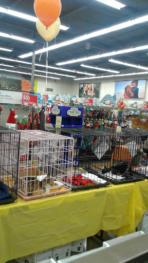 Pet Supply Store «Petco Animal Supplies», reviews and photos, 2687 Countryside Dr, Turlock, CA 95380, USA