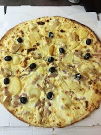 Plats et boissons du Pizzeria Pizza romi à Bagnères-de-Bigorre - n°9