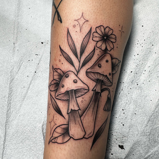 Explore easy halloween tattoo ideas, creative tattoo ideas in Richland, available at The Green Room Tattoo Lounge