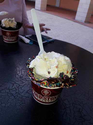 Ice Cream Shop «Cold Stone Creamery», reviews and photos, 1615 Town Center Dr, Lakeland, FL 33803, USA